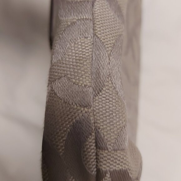 Coach Signature Wristlet - Picture 7 of 9